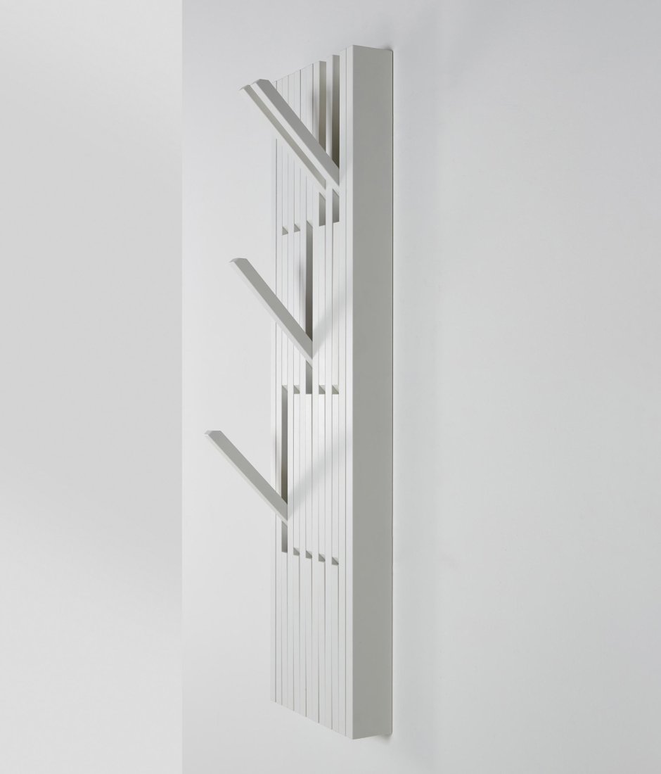 Крючки для одежды в прихожую