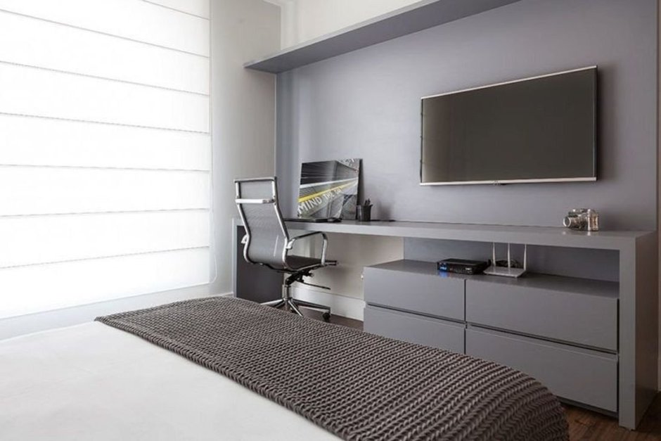 Туалетный столик с комодом