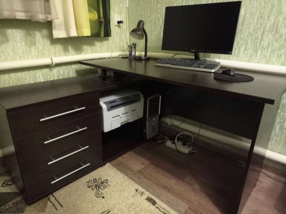 Комод и компьютерный стол вместе