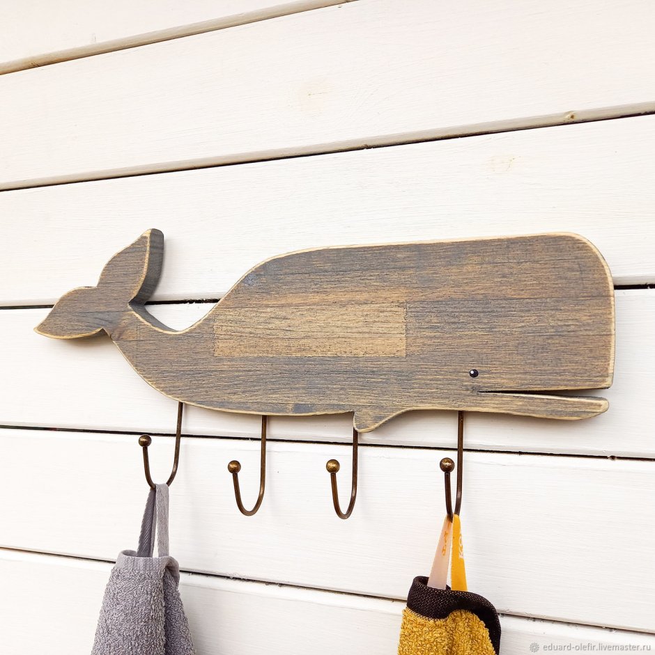 Рыбка из дерева