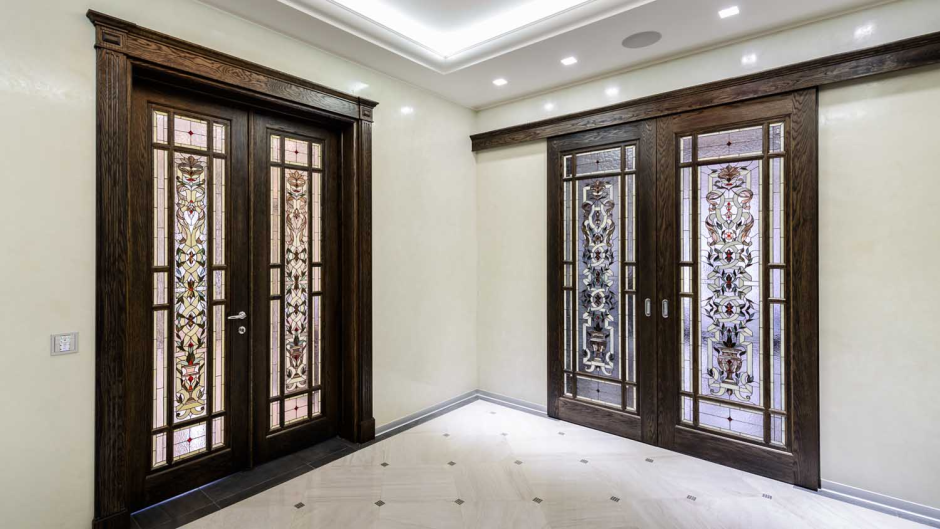 Стильные классические раздвижные перегородки