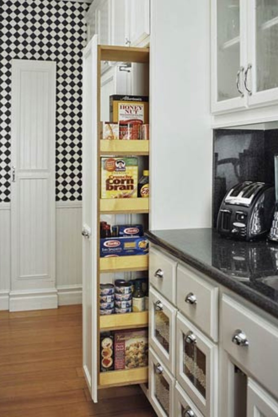 Выдвижной шкаф