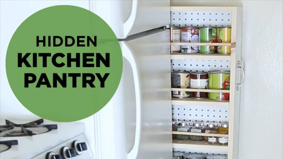 Выдвижной стеллаж за холодильник