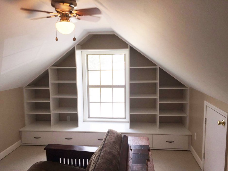 Лестница на мансарду