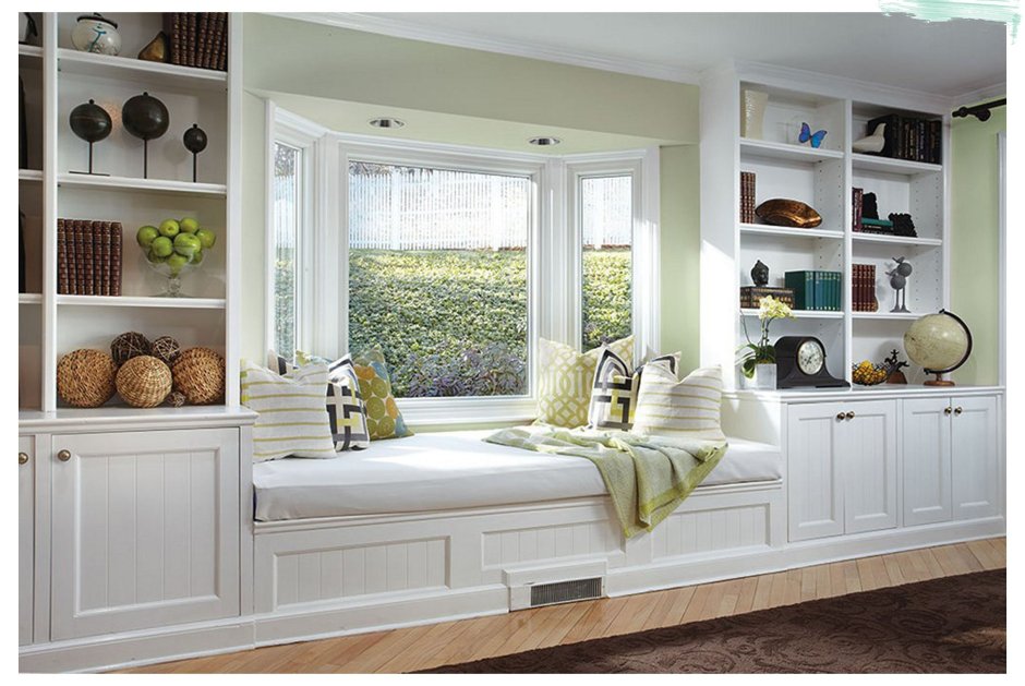 Широкий подоконник в интерьере