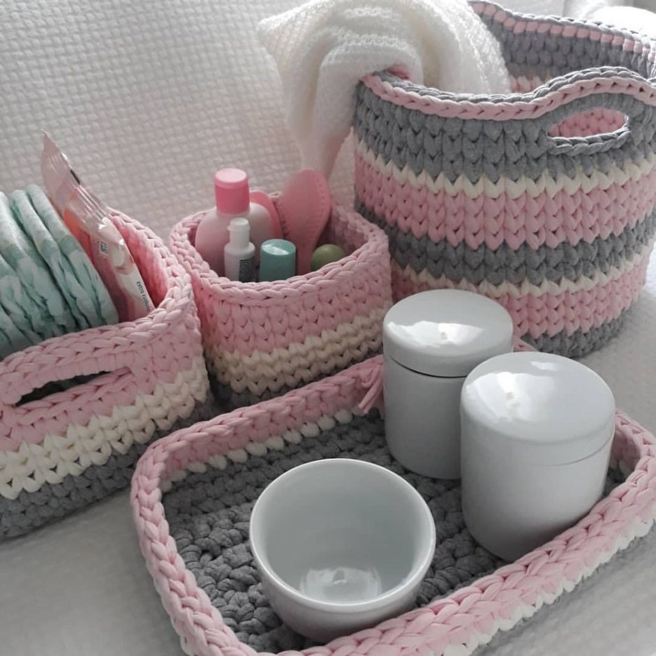 Вязаные карманы для ванной