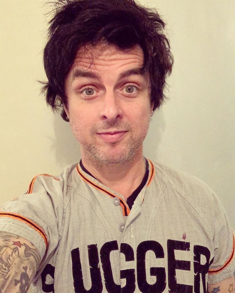 Черный потолок Армстронг лофт