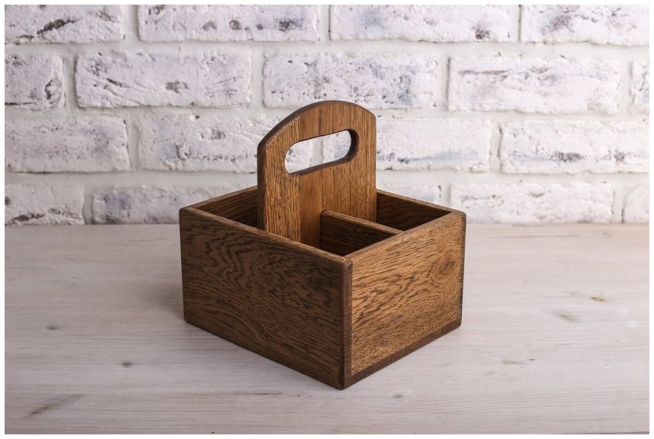 Деревянная подставка для салфеток