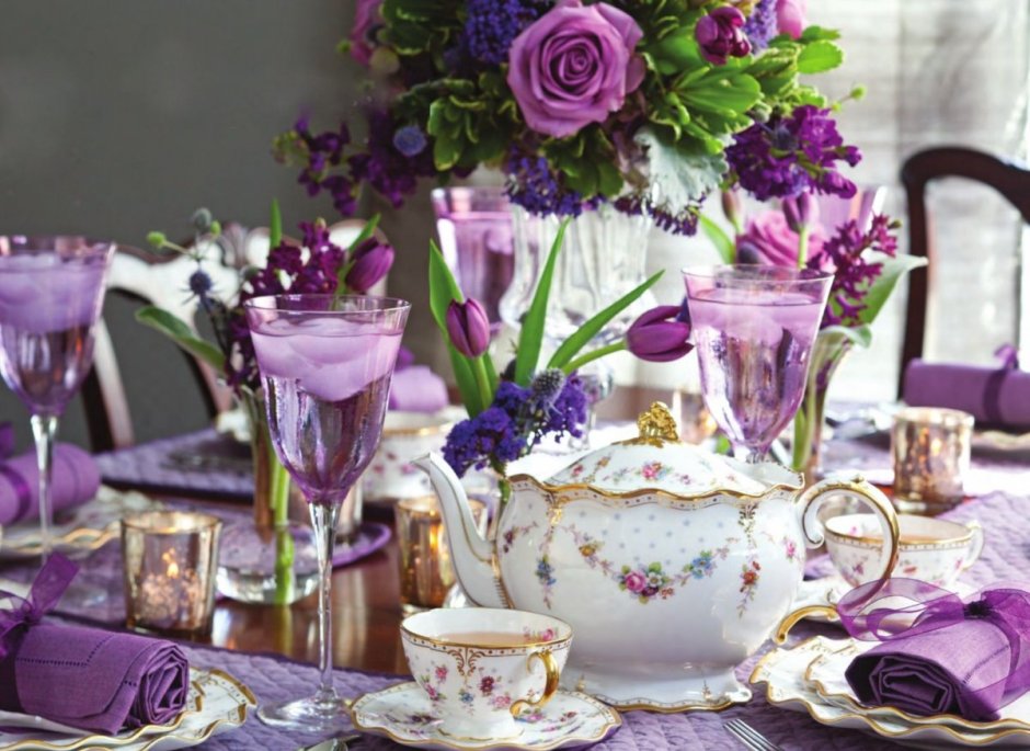 Сервировка десертного стола