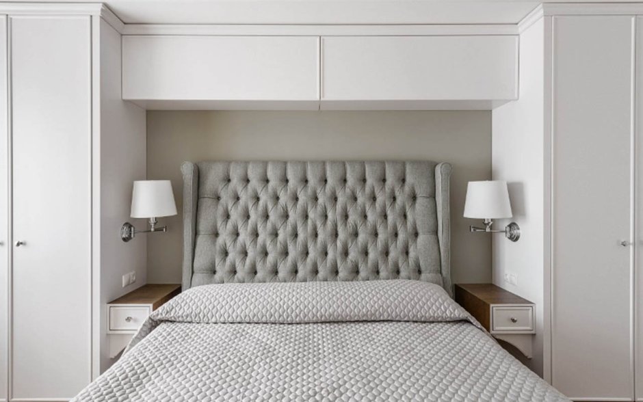 Шкаф вокруг кровати