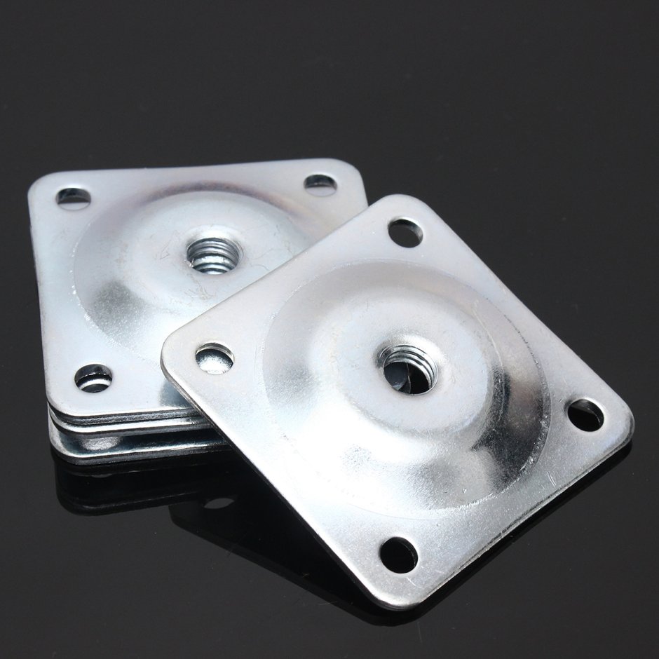 Монтажная пластина 634.08.490 для крепления ножки стола