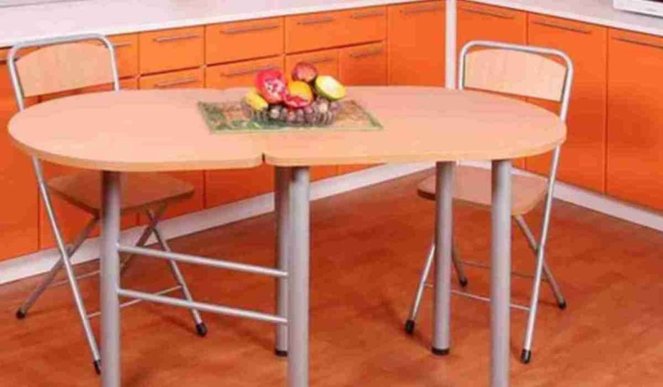 Стол кухонный раздвижной для маленькой кухни