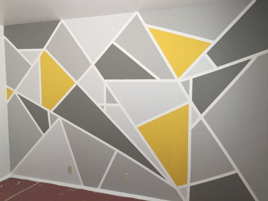 Геометрическая роспись стен
