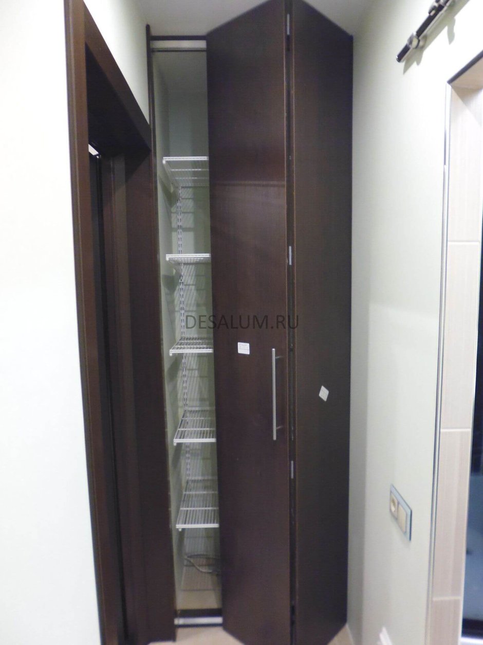 Холодильник в нише