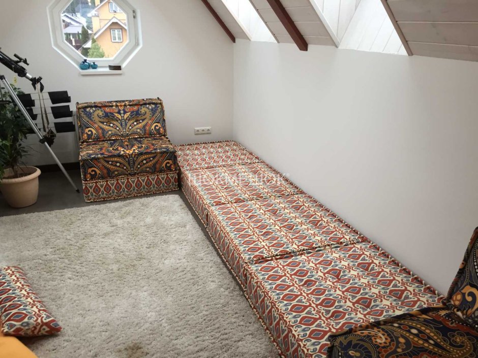 Сури топчан