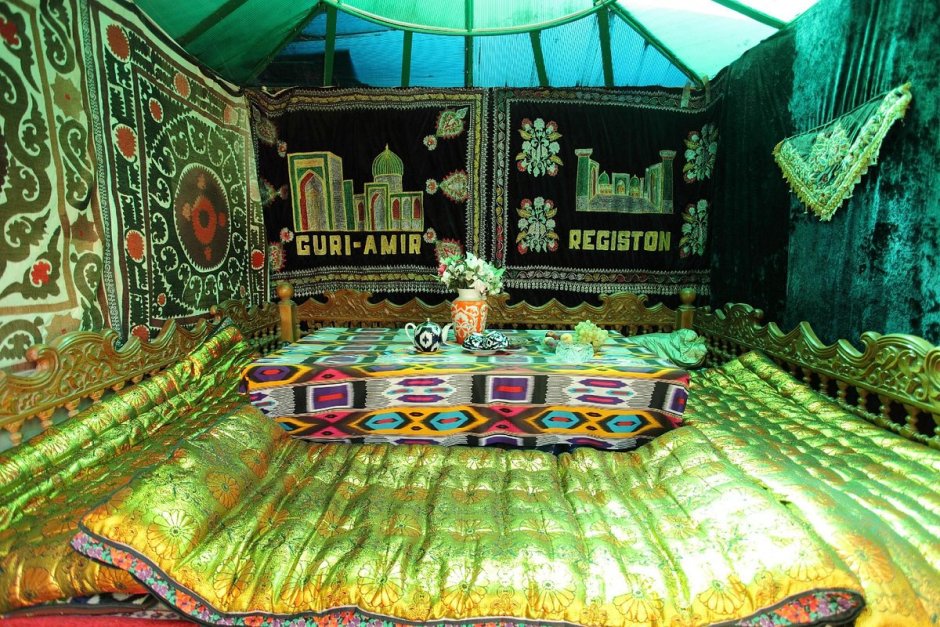 Милан 7 тахта