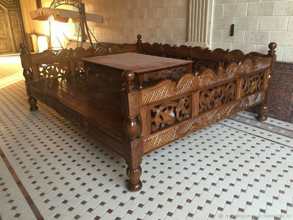 Темир кровать топчан