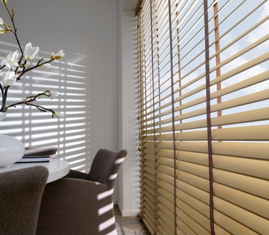 Вертикальные жалюзи чередование