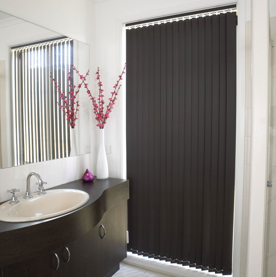 Электро рулонные шторы в ванной