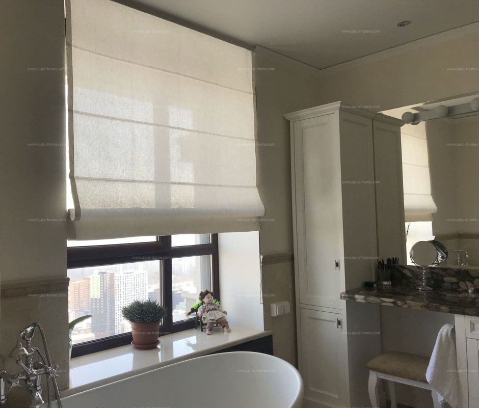 Рулонная занавеска для душа