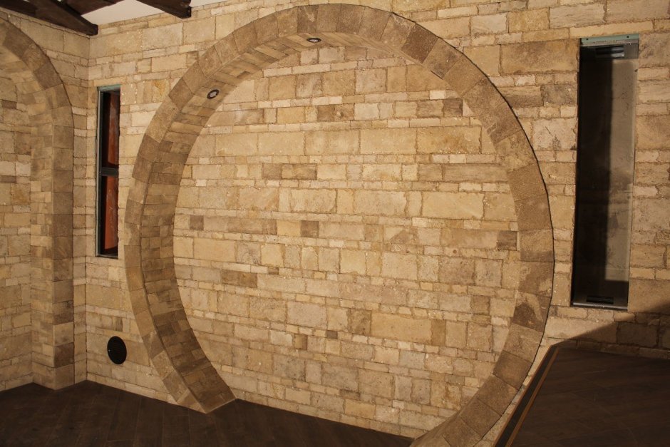 Каменный погреб