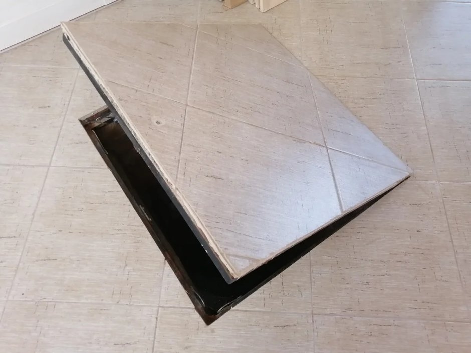 Крышка подпола