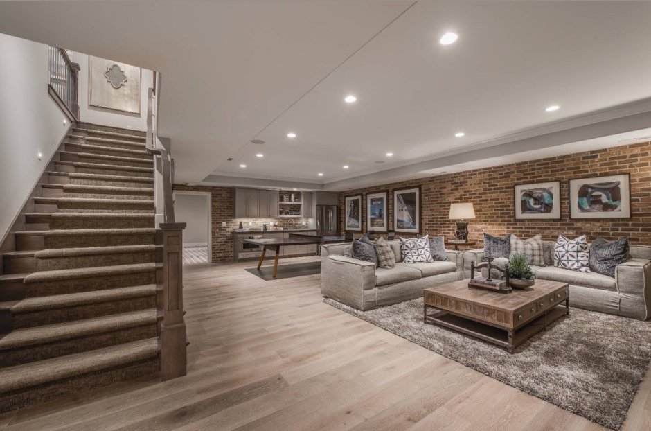 Интерьер подвала в частном доме