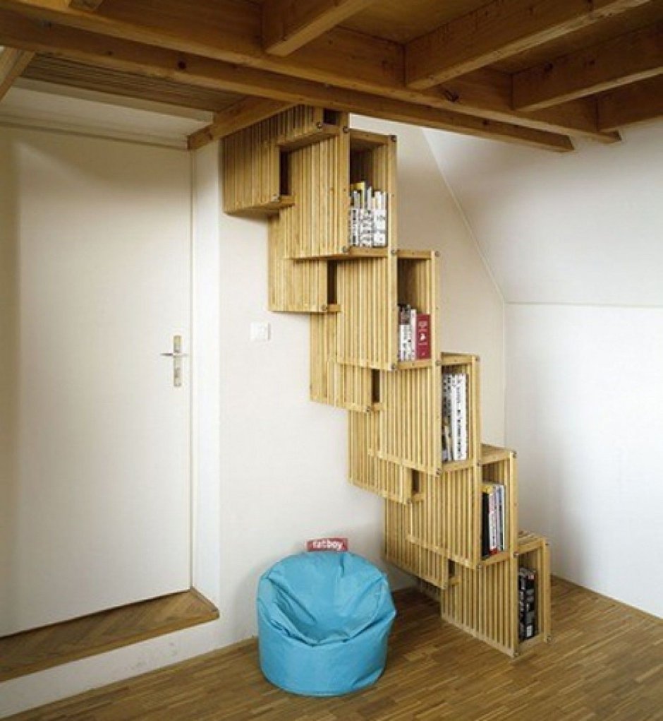 Приставная лестница Тини Хаус