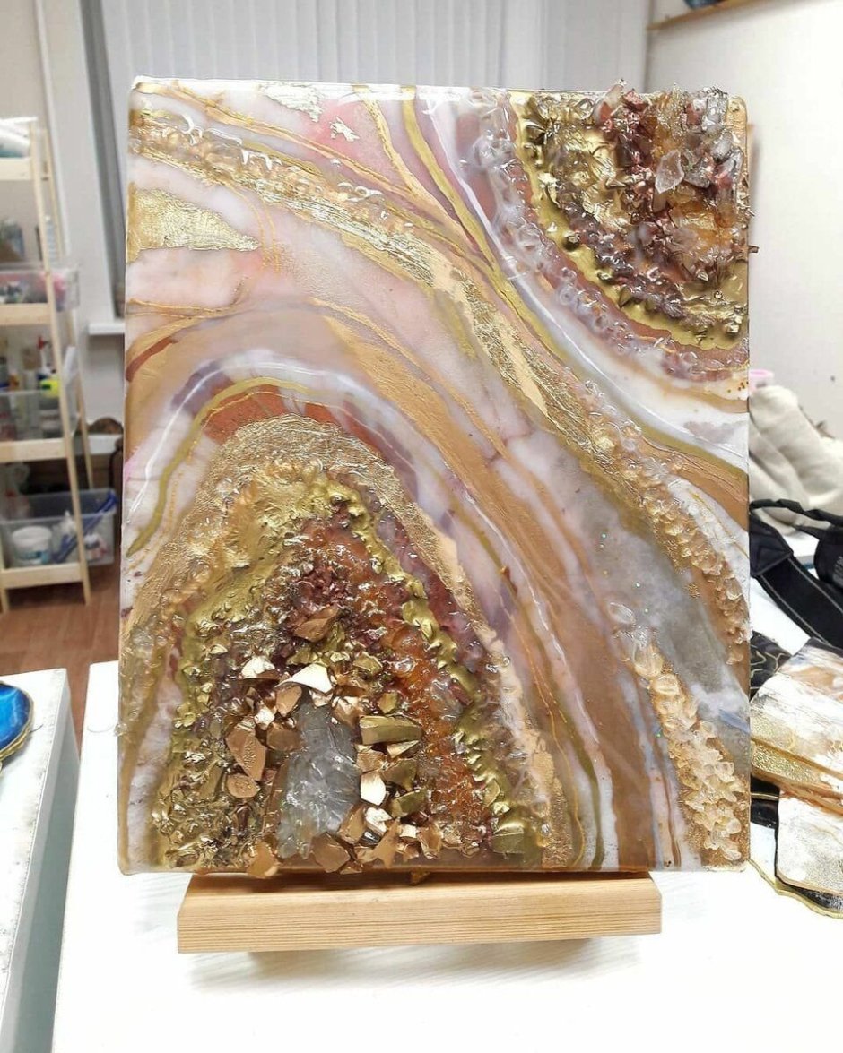 Абстракция из эпоксидной смолы