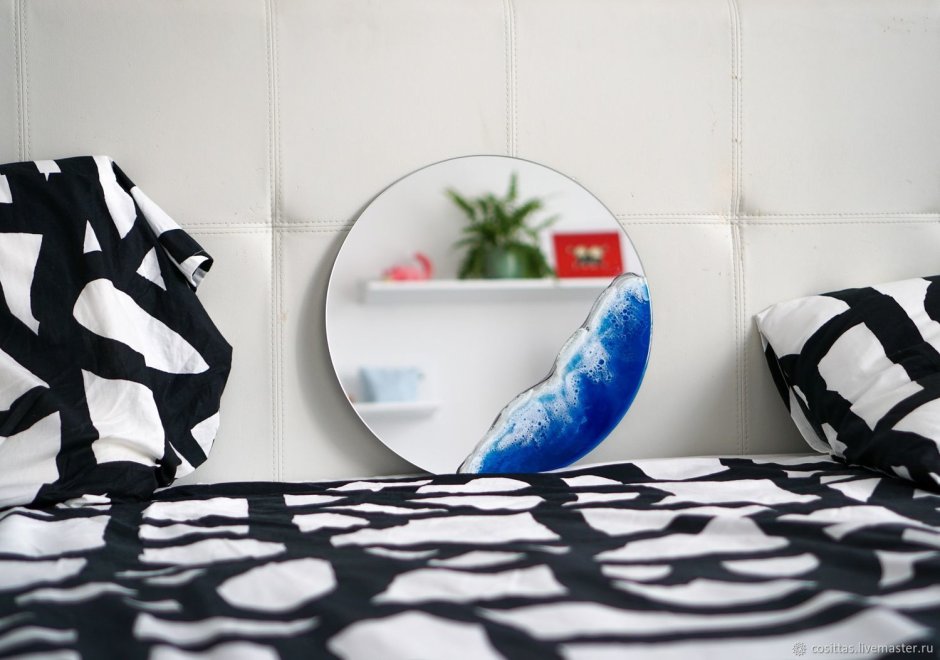 Часы из смолы