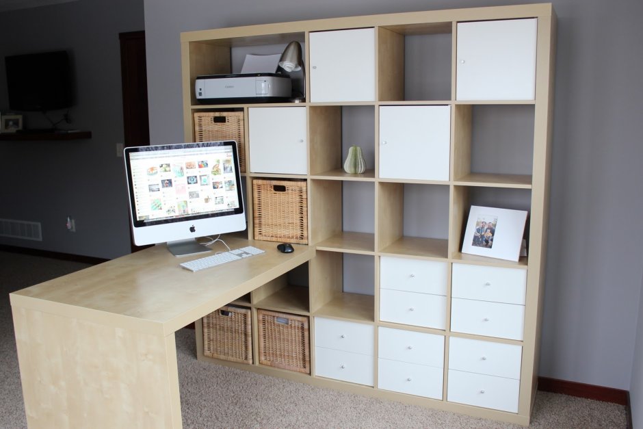 Стол с боковым стеллажом письменный