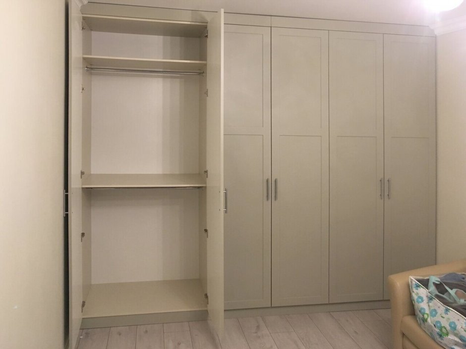 Шкаф ikea с распашными дверьми 120x58x236