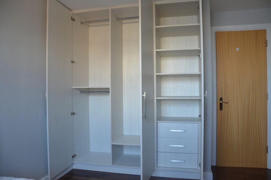 Шкаф Астрон белый глянец