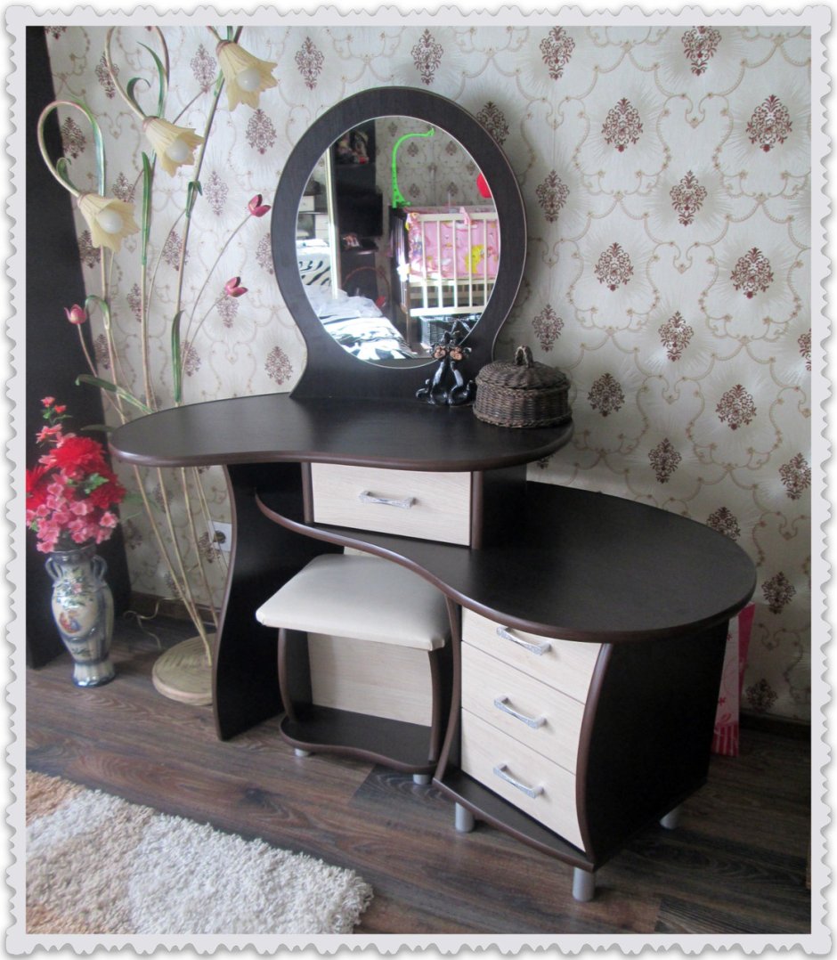 Стол туалетный Jane с зеркалом sb185dc