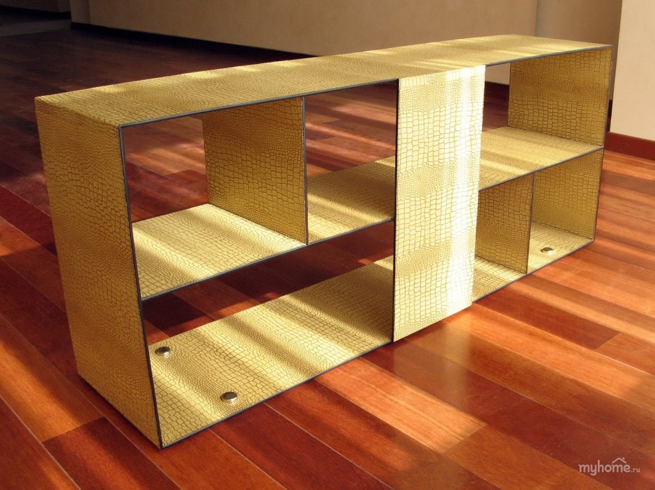 Полочки из ламината