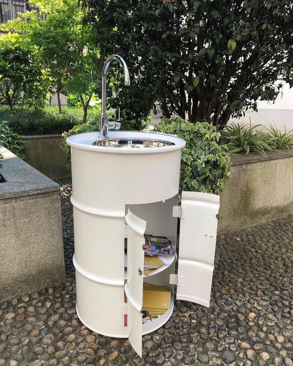 Раковина из бочки на дачу