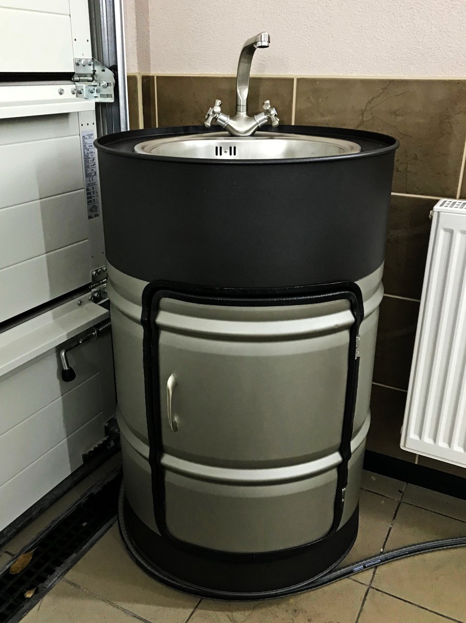 Раковина из железной бочки