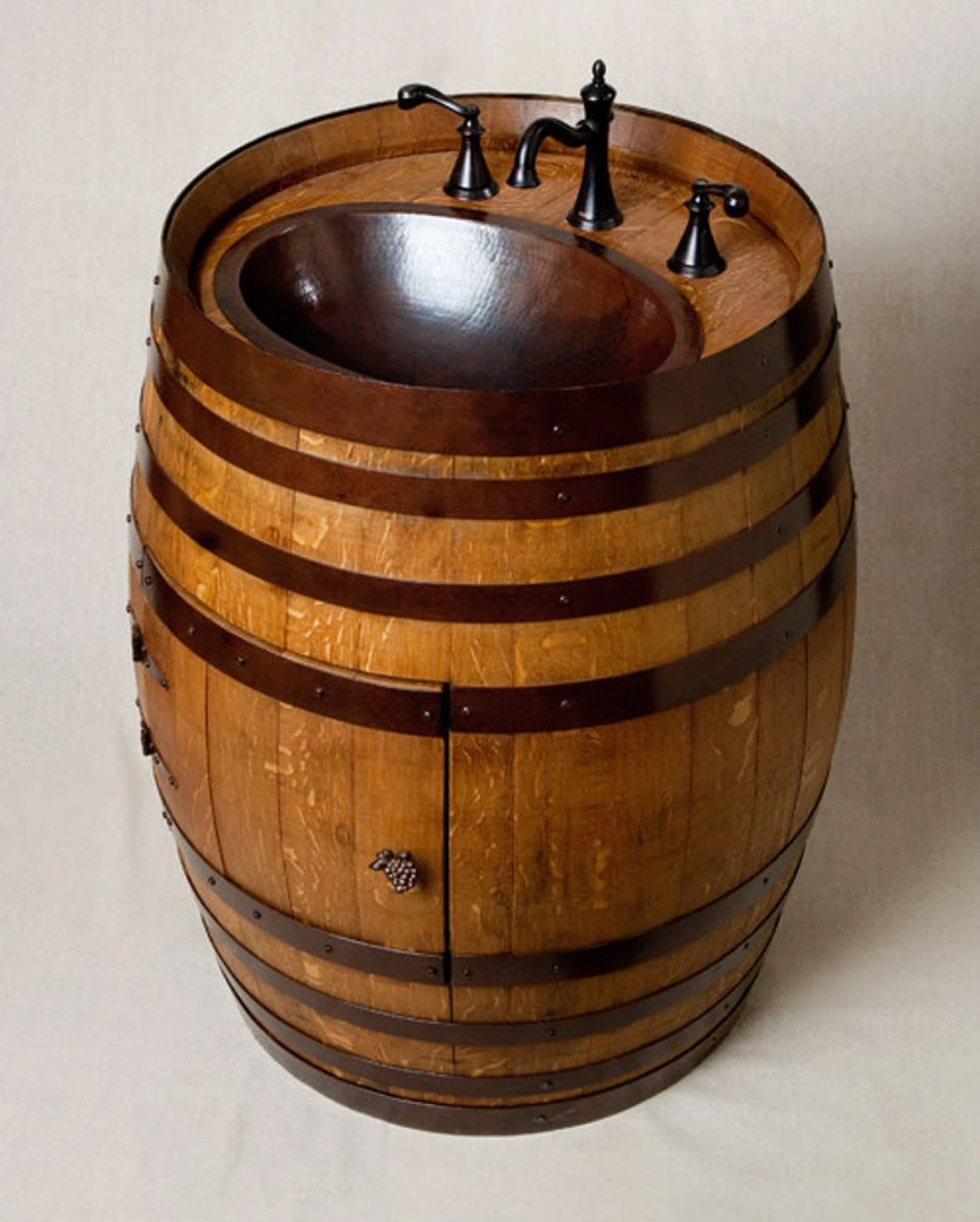 Мойка из деревянной бочки