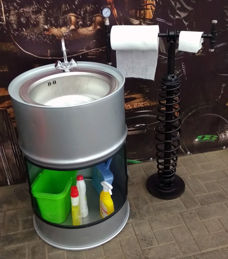 Раковина из бочки на дачу