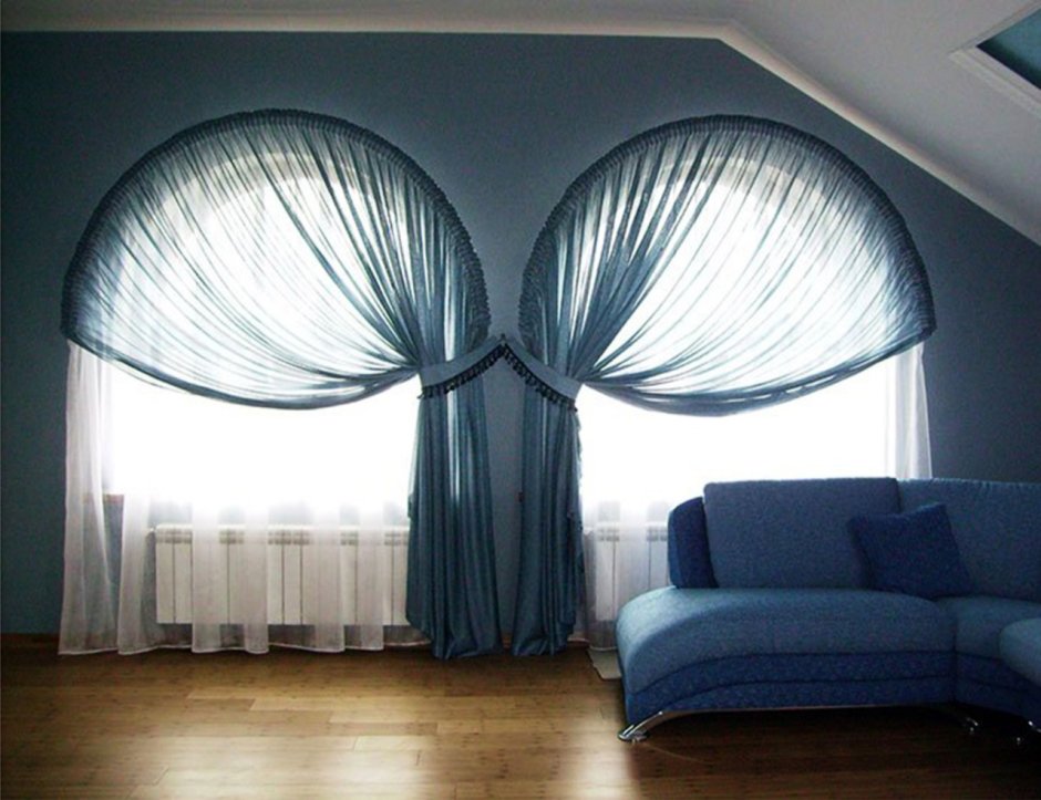 Шторы на треугольные окна
