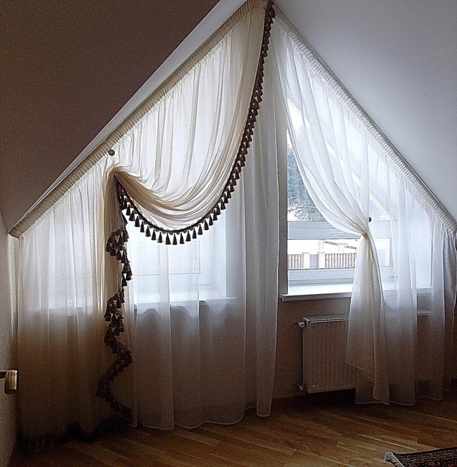 Гардины потолочные со скосом
