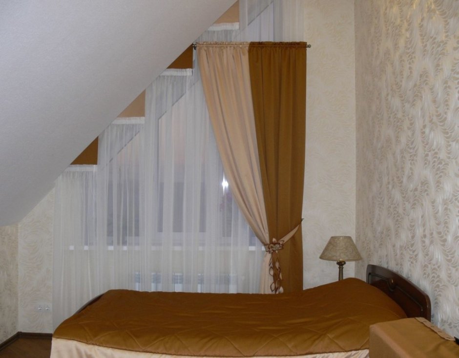 Карнизы для нестандартных окон