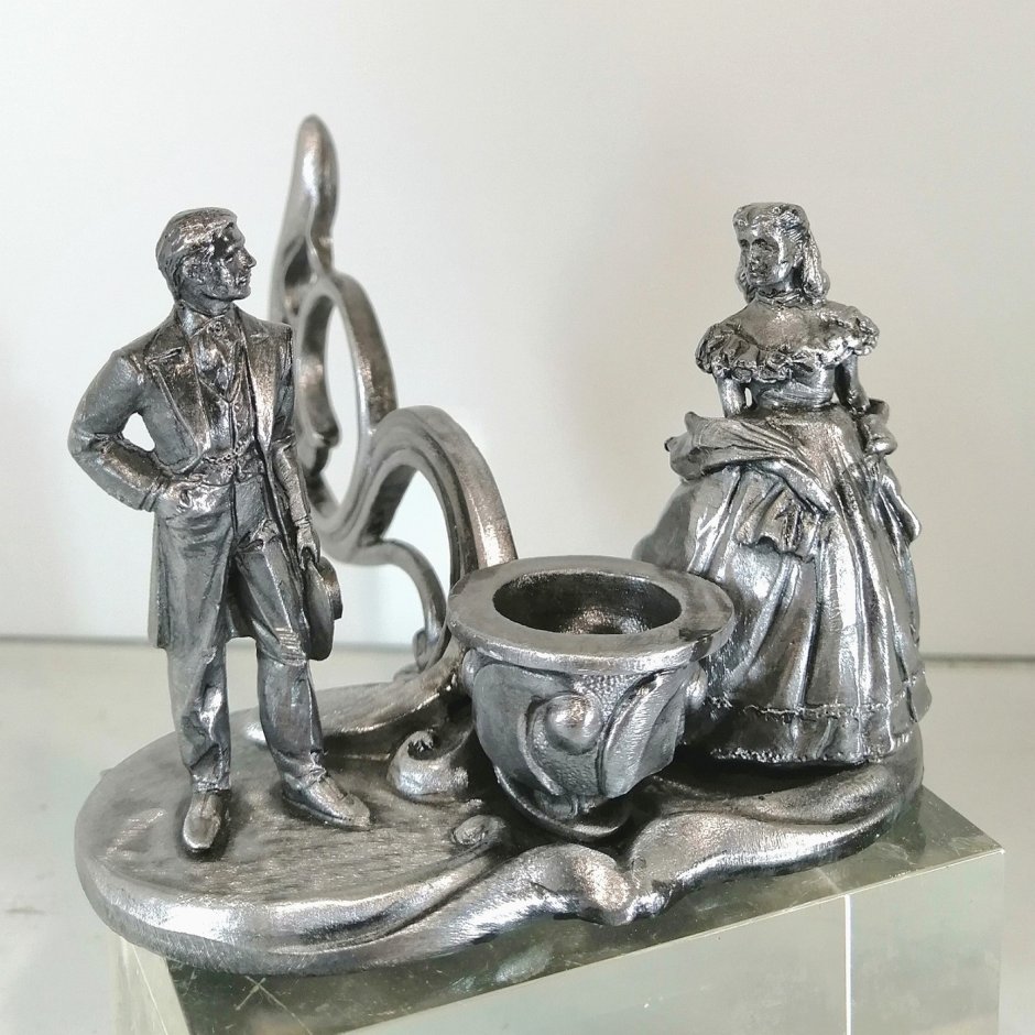 Винтажный подсвечник