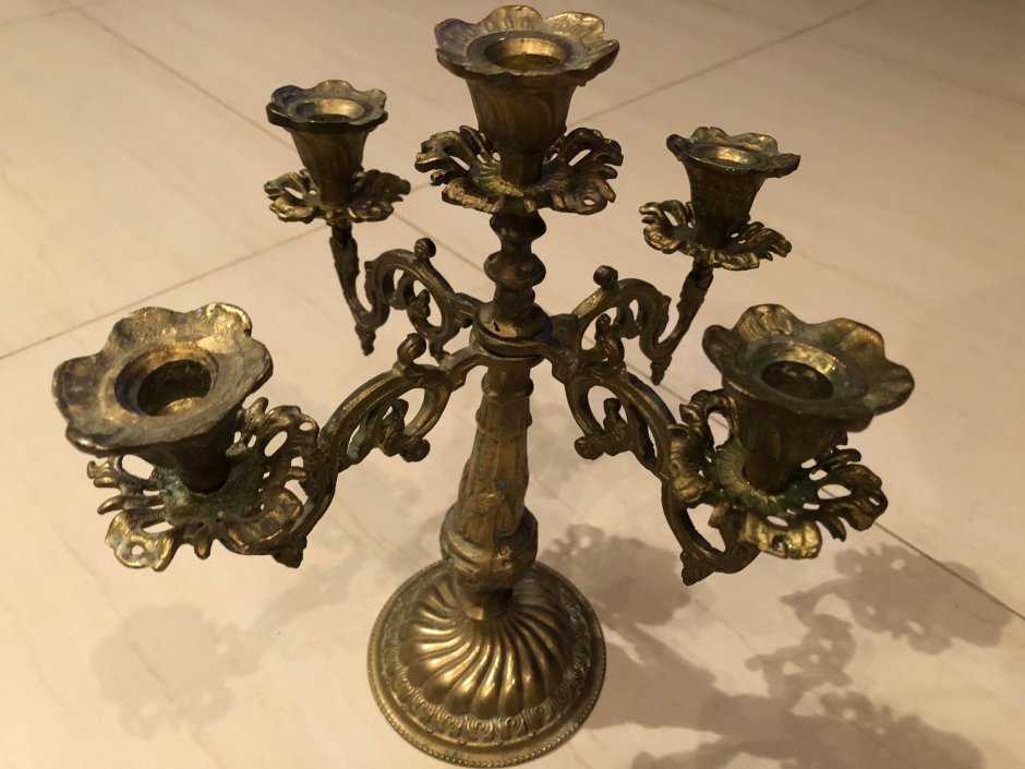 Оловянный подсвечник