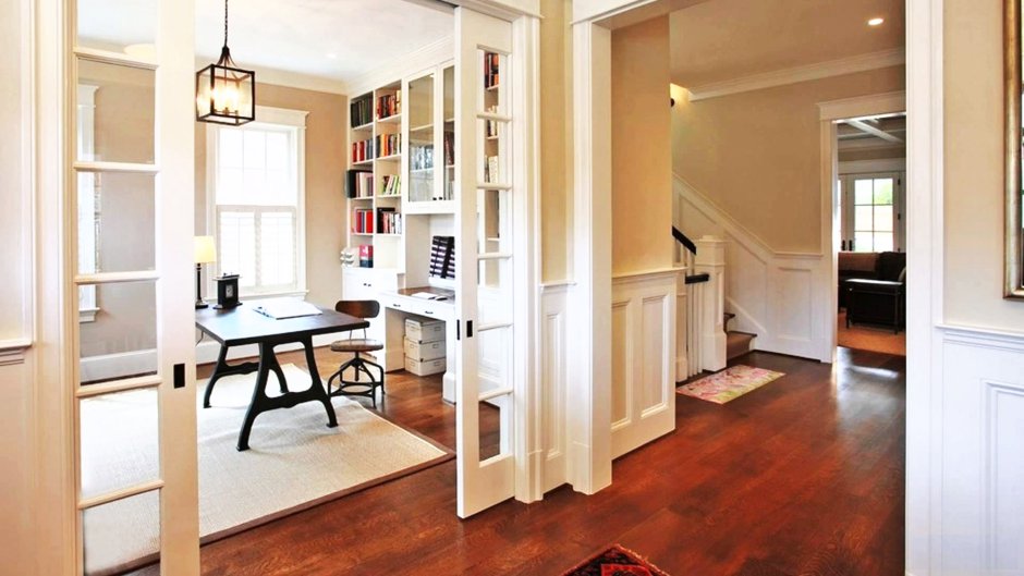 Широкий проем в гостиную