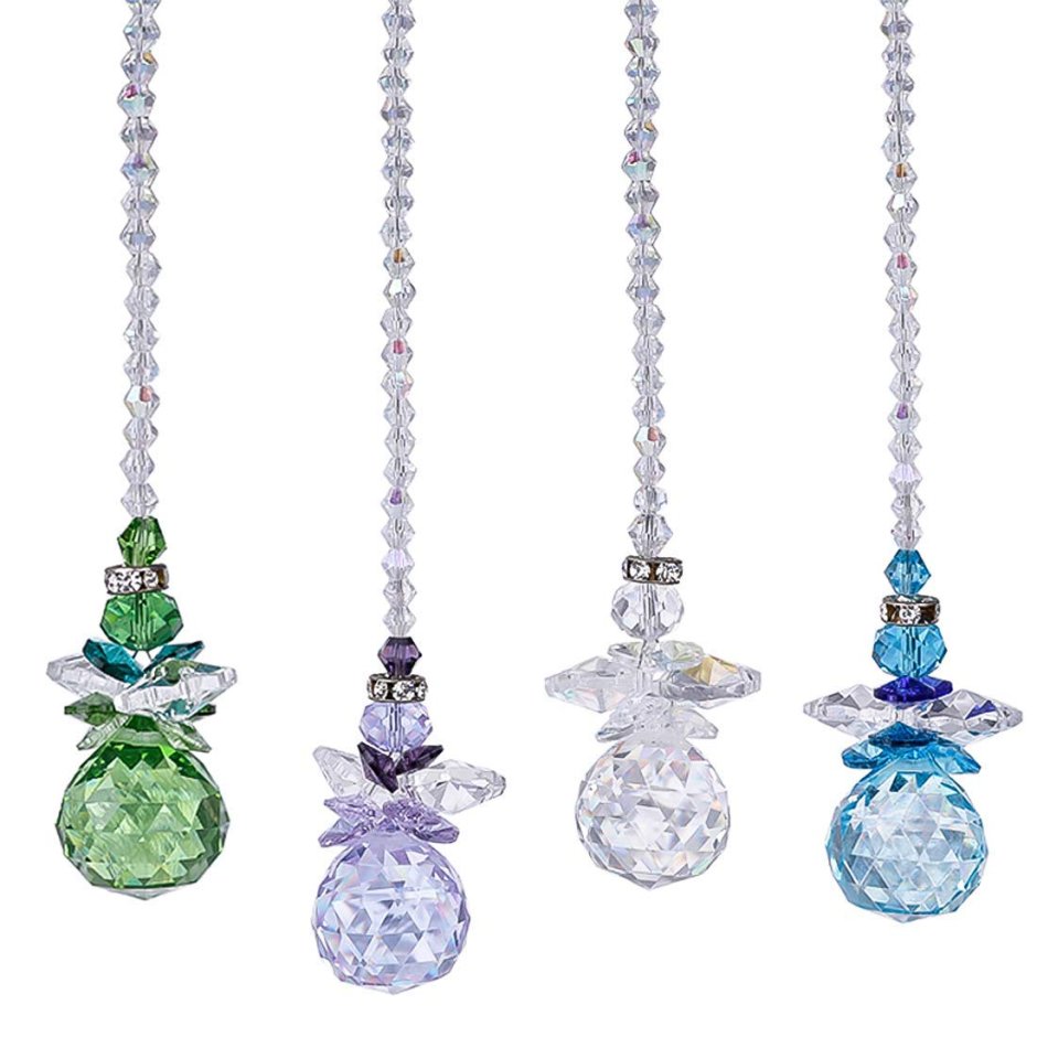 Для подвеса украшений на люстре