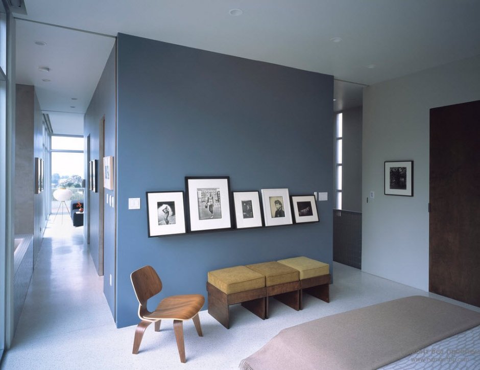 Серая стена и пол