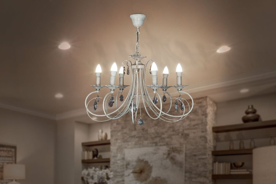 Люстры в интерьере гостиной