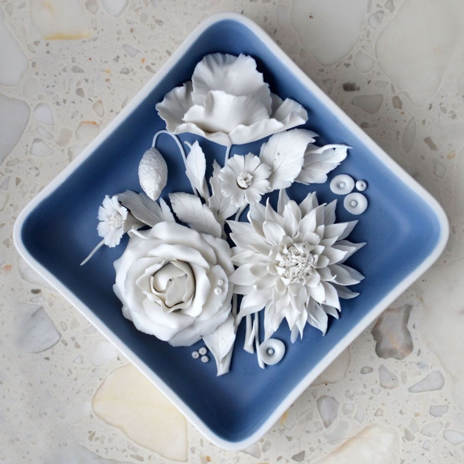 Лепнина из холодного фарфора