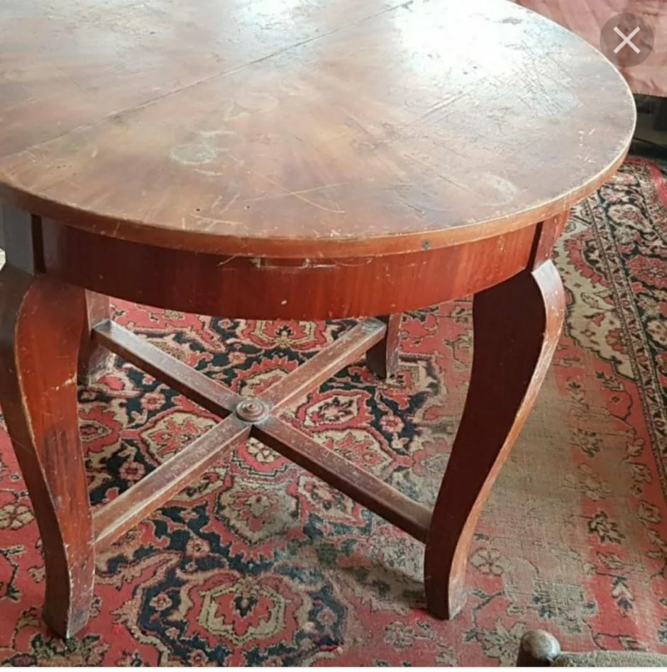 Старый круглый стол раскладной